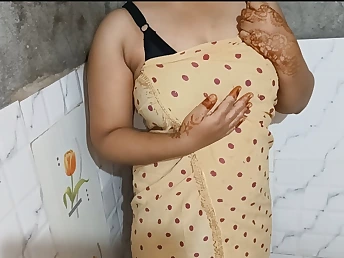 See superstar get steamy in the bathroom while getting her huge baps breast torn up