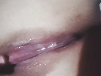 Watch this Indian COUGAR with a cock-squeezing cooter get her forearms on humid cooter