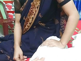 Desi maid gets a raunchy treatment in the house without any expect of a glad completing