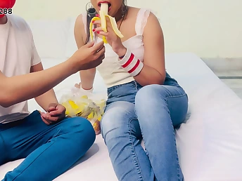 Watch this hot Indian step-sis cheat on their way economize with their way day & get their way tight pussy drilled hard!