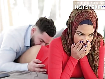 Maya Farrell's ultra-kinky dick-deep-throating venture - Very first-timer with yam-sized bosoms & thick mounds