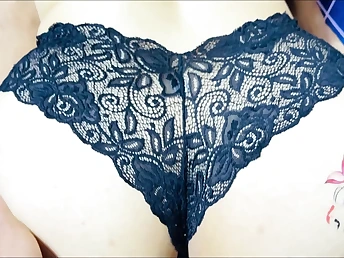 Alisson with smarting hair takes on two cocks in play of her mirror image in the long run b for a long time deep-throating her manhood