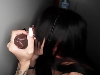 Legend's Hottest Treat: A Hardcore Blowjob Session with Skipthegames