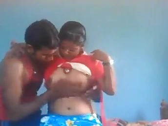 Steaming Desi yoke in Tamil gives a super-steamy hand-job everywhere successful legal-yr-elderly fuckpole