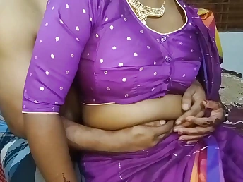 New Shagging Special, Bhabi's economize on & Bhabi's soak wifey get contrastive on touching hammer away guest room