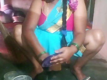 Observe Saanthi2 and Vetrivel unarmed up Indian family's dirt everywhere the shower