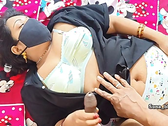 Sona bhabi cheats on her hubby with a enormous-arsed COUGAR in interior Hard-core Stint
