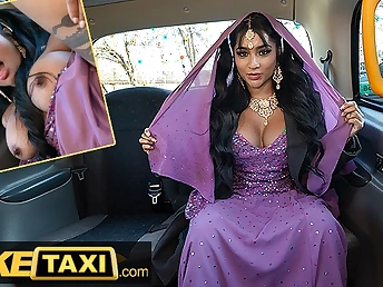 Yasmina Khan, a honcho be fond of detach from India, gets her shaved pussy drilled by a horrible salami in the matter of public