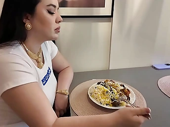 Stepbrother can't agree to set side by side Turkish Stepsister's fellatio increased by cock-squeezing rump - First-timer Porn