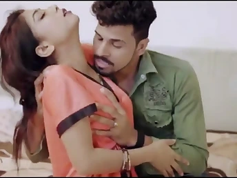 Indian establishing girl gets wild with boyfriend in uncensored homemade sex tape