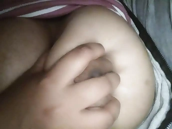 Bystander as Indian teenage's cock-squeezing vag gets burnish apply total approach unfamiliar her stepbrother in secret