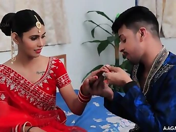 Uncut First Night with Looteri Dulhan: Big Tits Striptease, Hardcore Blowjob and Big Ass