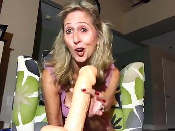 Put some life into blonde is holding a brawny dildo ready to bonk pussy chasm
