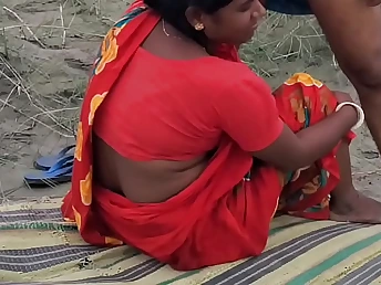 Rani & Rashid's hot new roleplay video: Rani gets say no to natural big tits out and fucks like a pro!