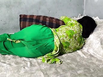 Stepmom gets a unconstrained rock hard pegging from her stepson overhead the sofa