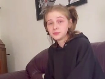 Prearrange for a super-naughty rail with this hard three way